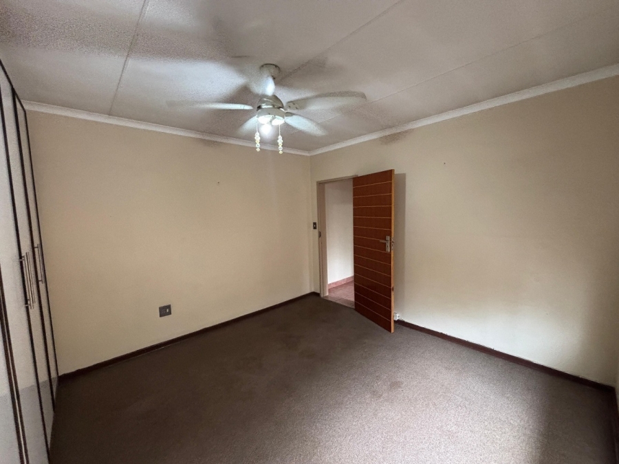 3 Bedroom Property for Sale in Oos Einde North West